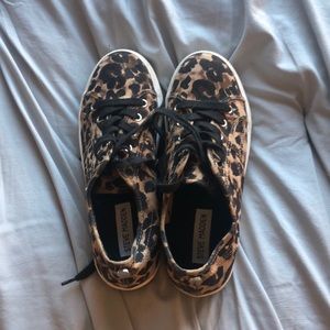 Platform Steve Madden shoes